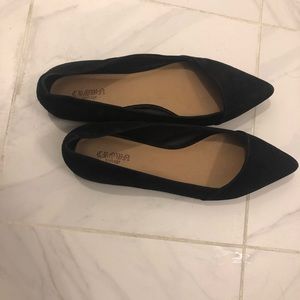 Black suede pointy toe flats